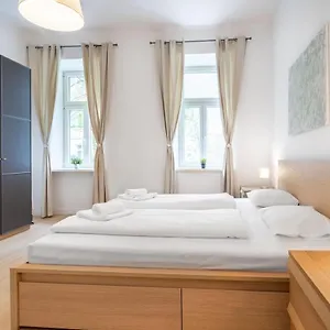 Cottageviertel - Stilvolles In Parknähe Apartment Wien